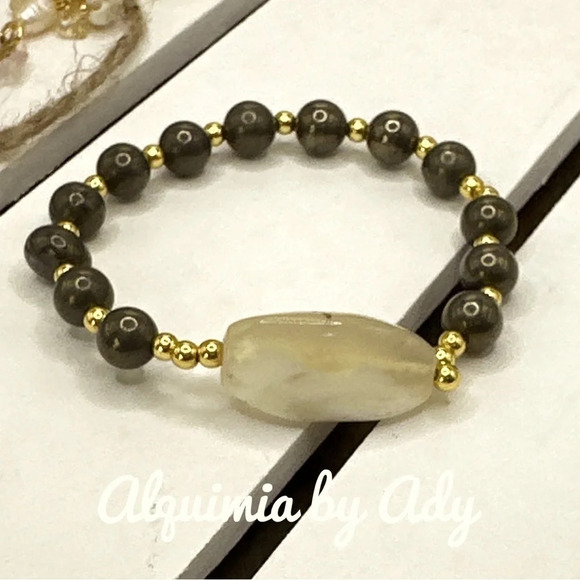 Natural pyrite and white agate maximalist chunky beaded bracelet /handmade - Picture 1 of 1